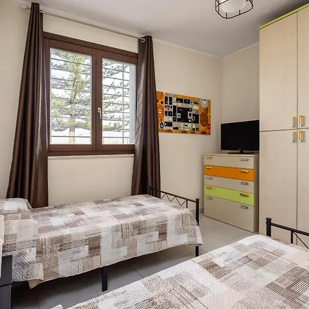 Solea - Family Friendly Near The Sea Βίλα Συρακούσες